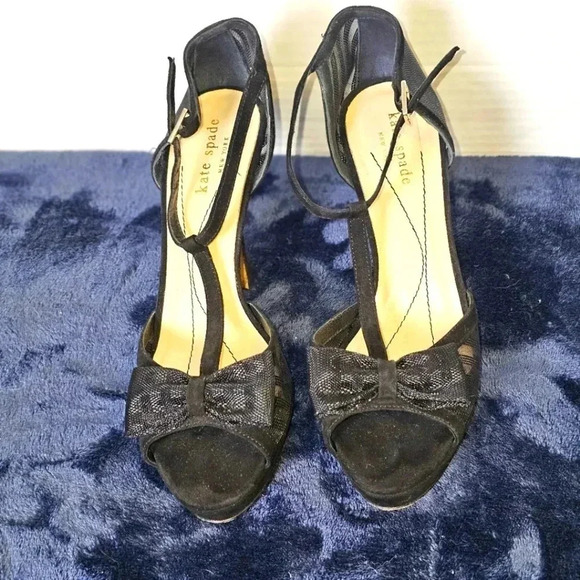 Kate Spade New York Women's Black Suede /Mesh Bow Peep Toe Heels Size 6.5 - Picture 3 of 12
